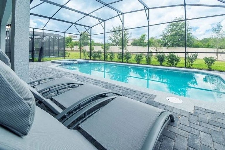 Luxury 11BD Home at Windsor Island Resort