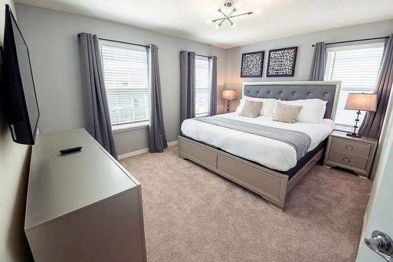 Luxury 11BD Home at Windsor Island Resort