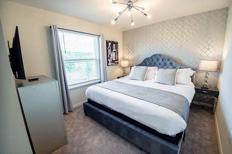 Luxury 11BD Home at Windsor Island Resort