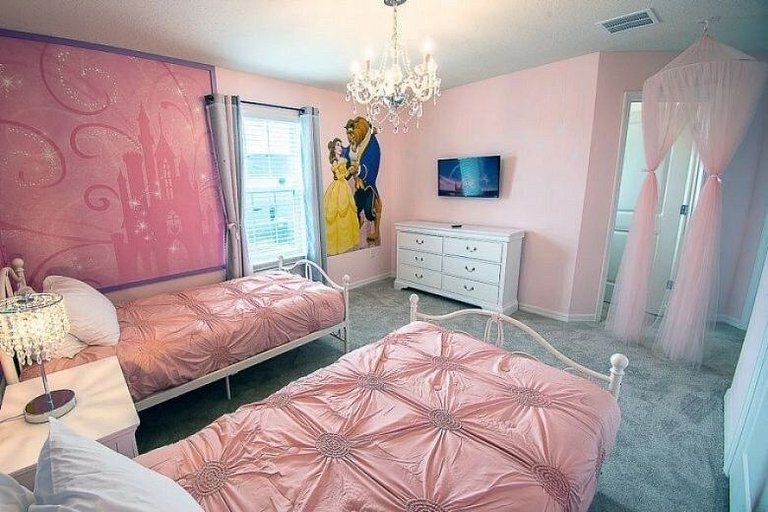 Luxury 11BD Home at Windsor Island Resort