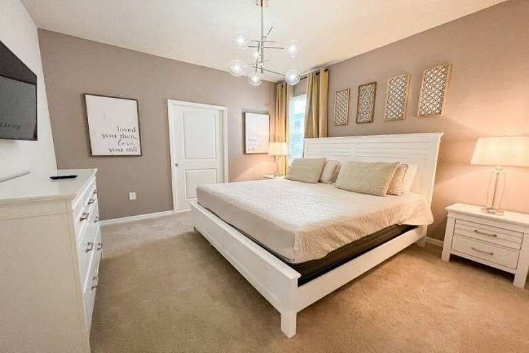 Big House with 8BR at Windsor Island Resort