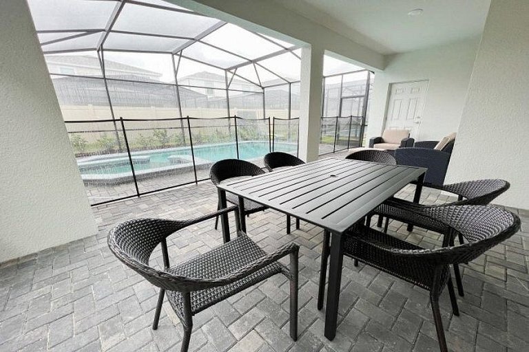 Big House with 8BR at Windsor Island Resort