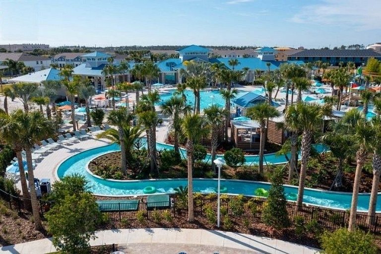 Big House with 8BR at Windsor Island Resort