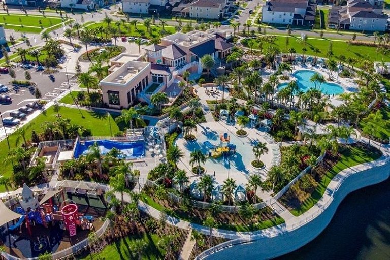 Comfortable house for 8 guests at Solara Resort