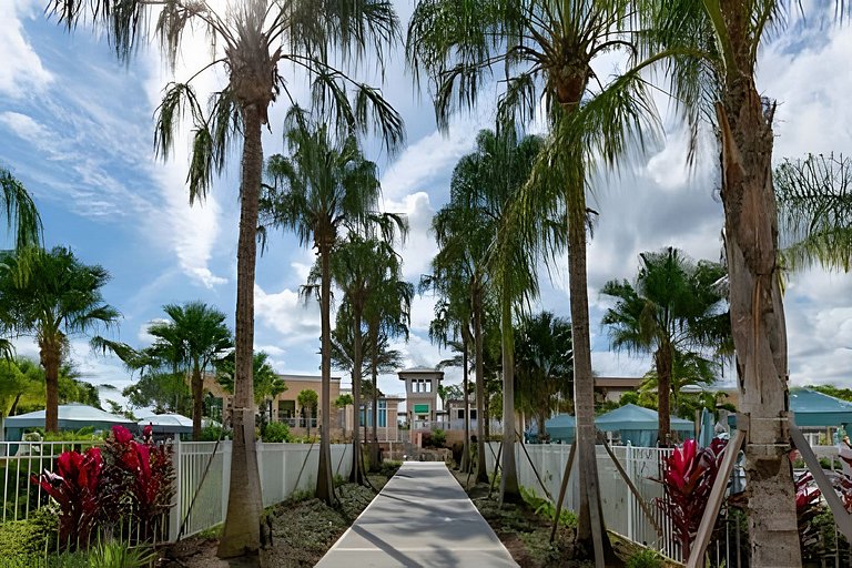 House at Solara Resort: 6-BR Dream Getaway