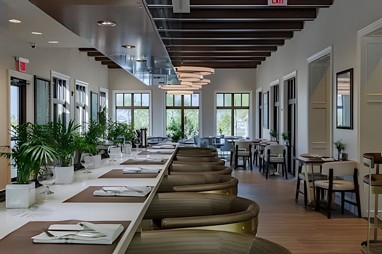 House at Solara Resort: 6-BR Dream Getaway