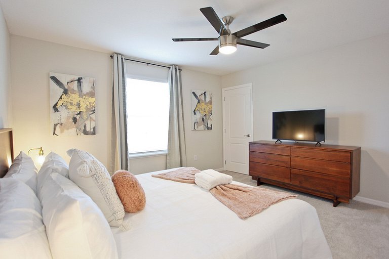 Fiesta Key Family Retreat Near Orlando Attractions