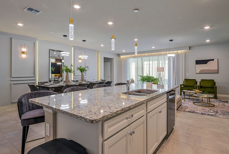 New Luxury Single Family 9BR Windsor Island Resort