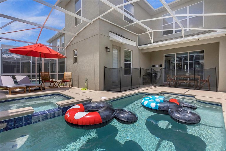 Modern Home in Champions Gate 5BD