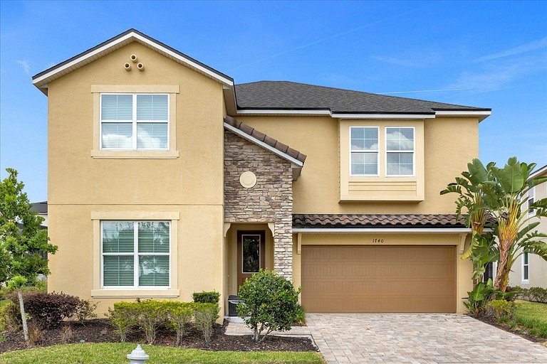 House at Solara Resort: 6-BR Dream Getaway