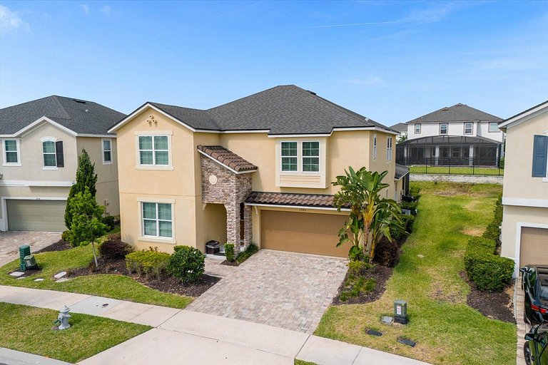 House at Solara Resort: 6-BR Dream Getaway