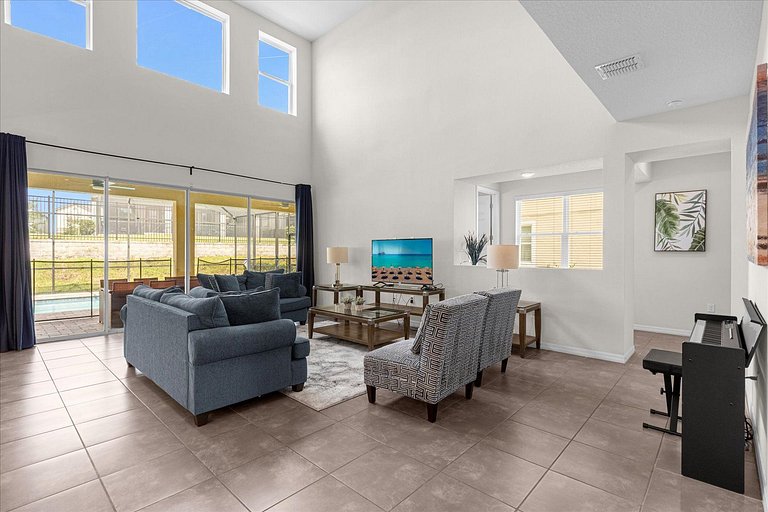 House at Solara Resort: 6-BR Dream Getaway