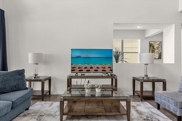 House at Solara Resort: 6-BR Dream Getaway