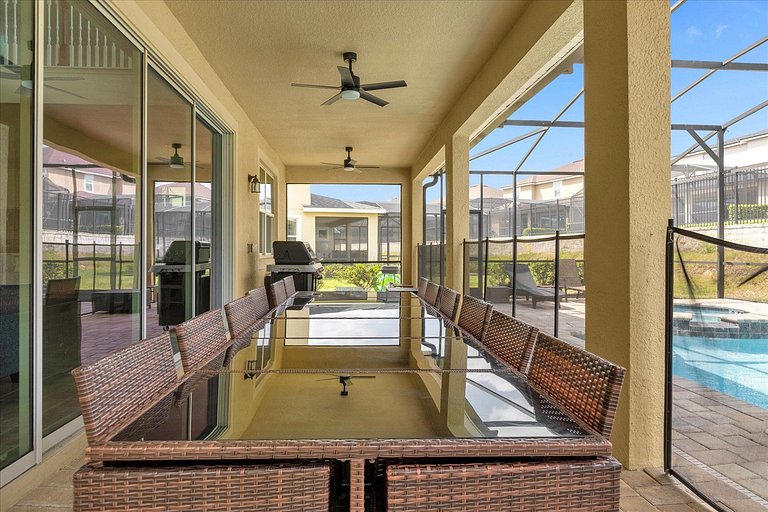 House at Solara Resort: 6-BR Dream Getaway