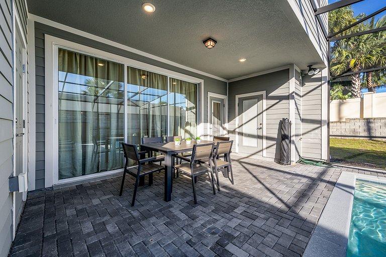 Magnificent 5BR Home at Windsor Island Resort