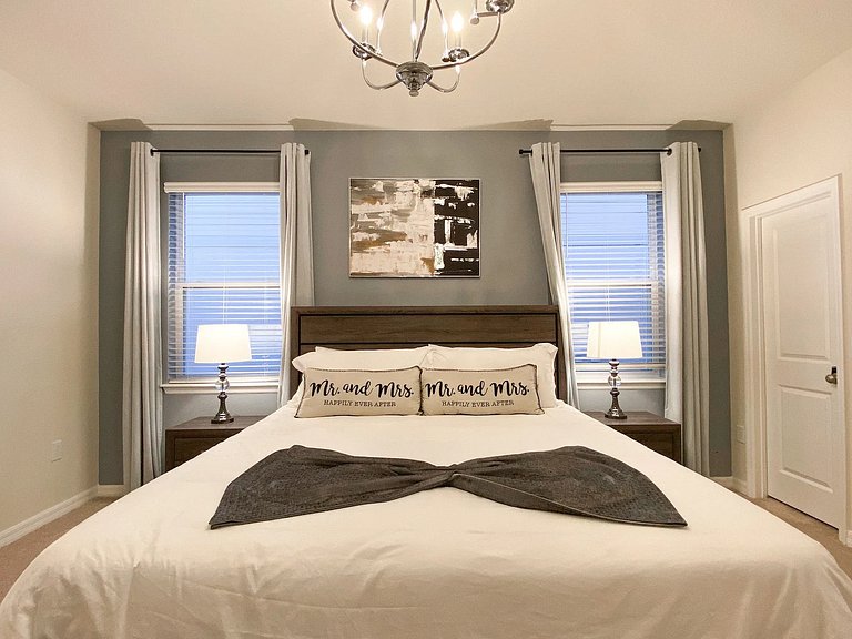 Luxury 11BD Home at Windsor Island Resort