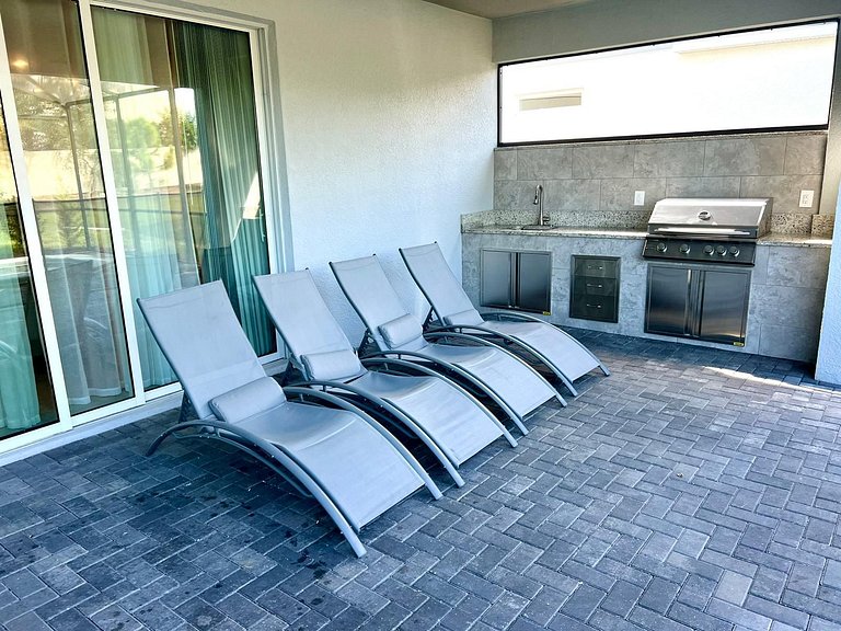 Luxury 11BD Home at Windsor Island Resort