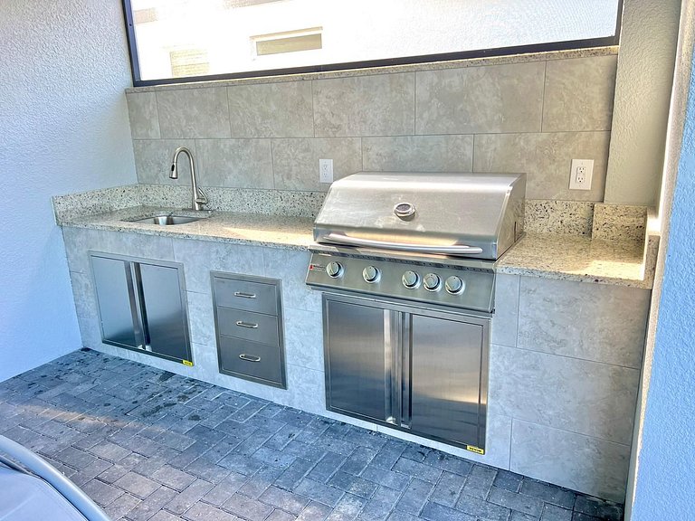 Luxury 11BD Home at Windsor Island Resort