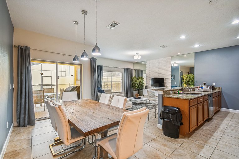 Paradise Palms Retreat, Your Dream Home in Orlando