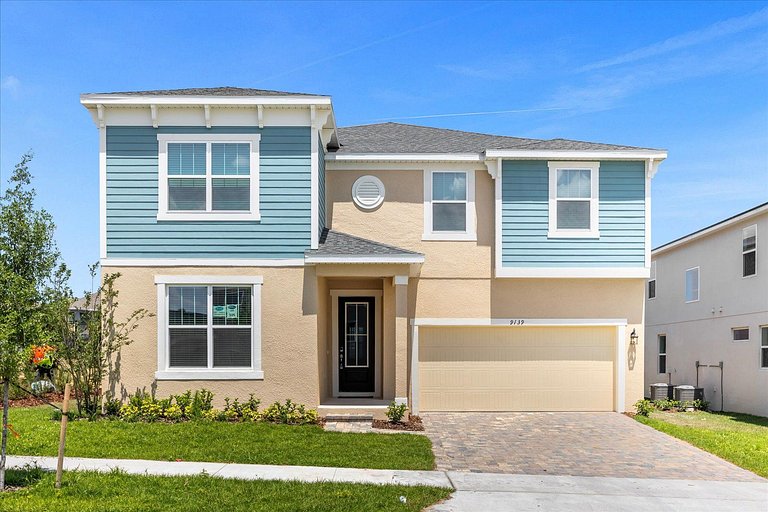 Living the Dream in Solara: 9-Bedroom Home