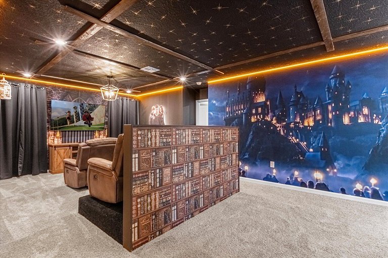 Living the Dream in Solara: 9-Bedroom Home