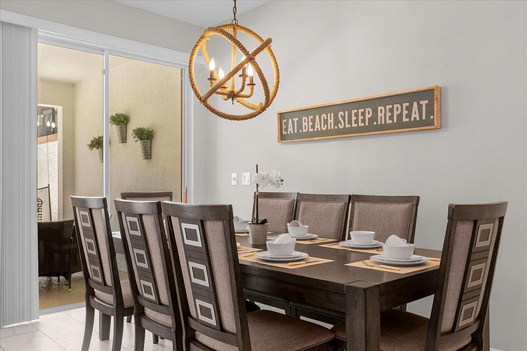 4BD Home in Prime Storey Lake Resort Location