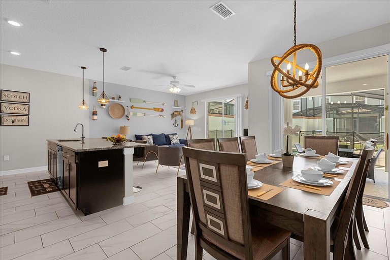 4BD Home in Prime Storey Lake Resort Location