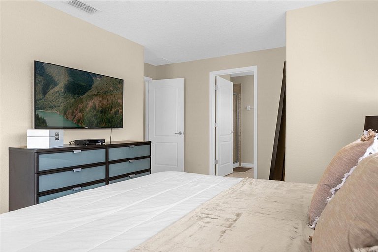 Cozy 5BD Home Paradise Palms Resort with Pool