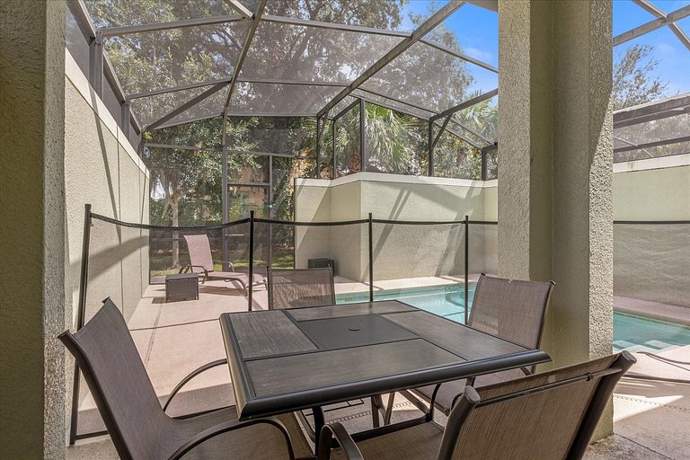 Cozy 5BD Home Paradise Palms Resort with Pool