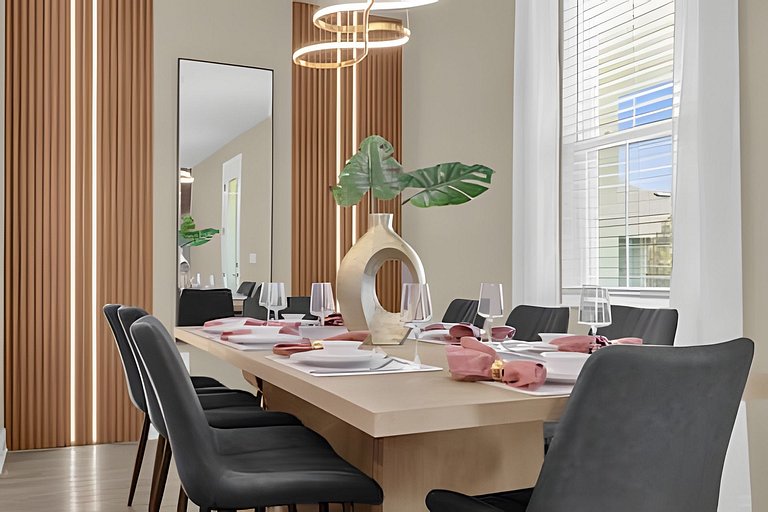 Spectacular Luxury at Reunion Village 5BD