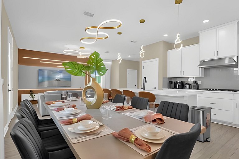 Spectacular Luxury at Reunion Village 5BD
