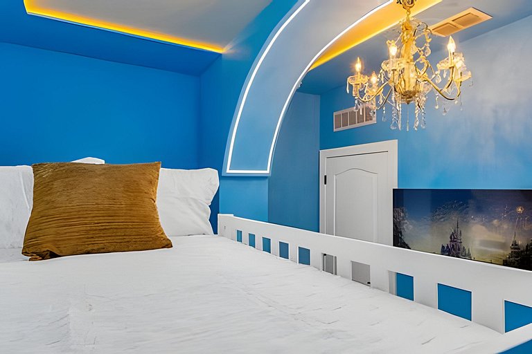Spectacular Luxury at Reunion Village 5BD