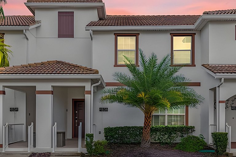 Cozy home in Storey Lake, 10 mins from Disney