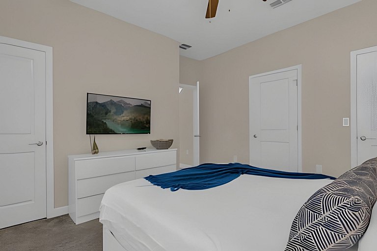 Cozy home in Storey Lake, 10 mins from Disney
