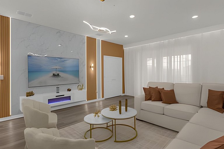 Whimsical Paradise: A Luxurious 8-Bedroom Escape