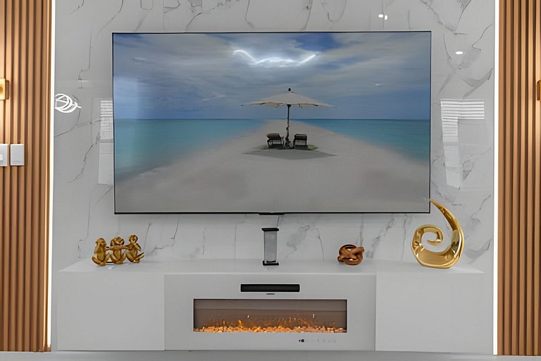 Whimsical Paradise: A Luxurious 8-Bedroom Escape