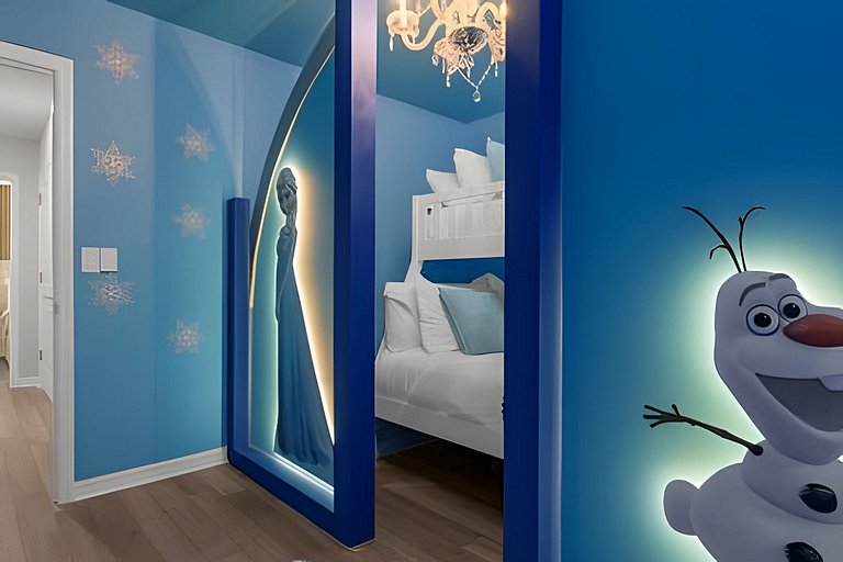 Whimsical Paradise: A Luxurious 8-Bedroom Escape