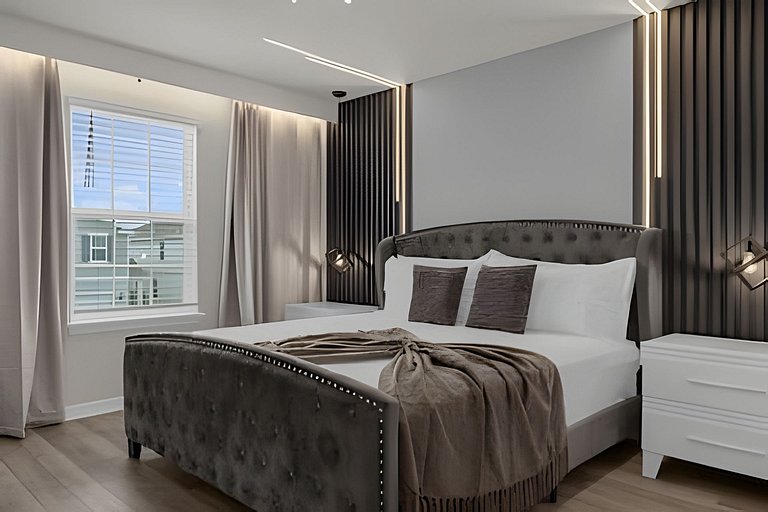 Whimsical Paradise: A Luxurious 8-Bedroom Escape