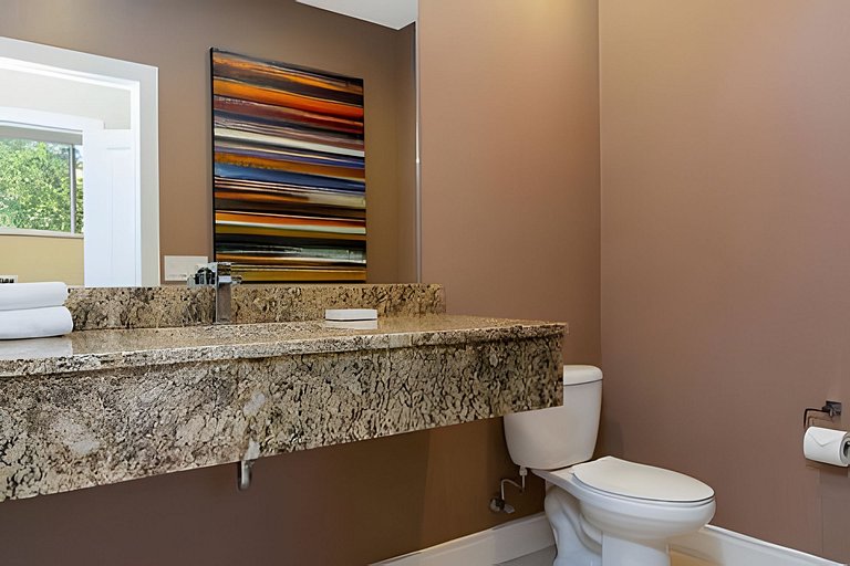 Glamorous and Modern House 8 minutes to Disney