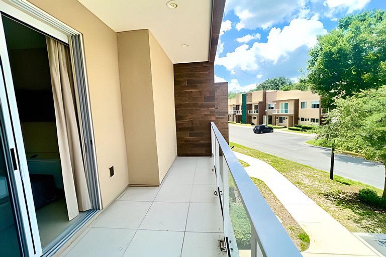 Glamorous and Modern House 8 minutes to Disney