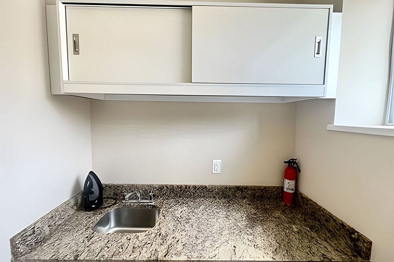 Glamorous and Modern House 8 minutes to Disney