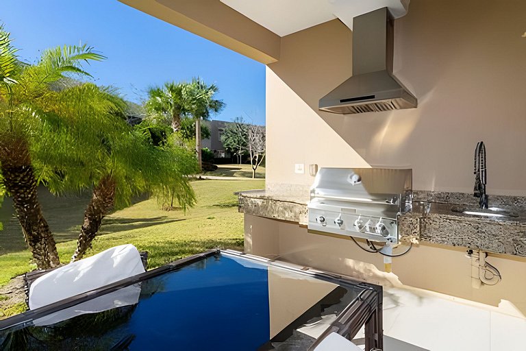 Glamorous and Modern House 8 minutes to Disney