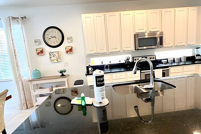 Spacious and Comfortable House 15 minutes - Disney