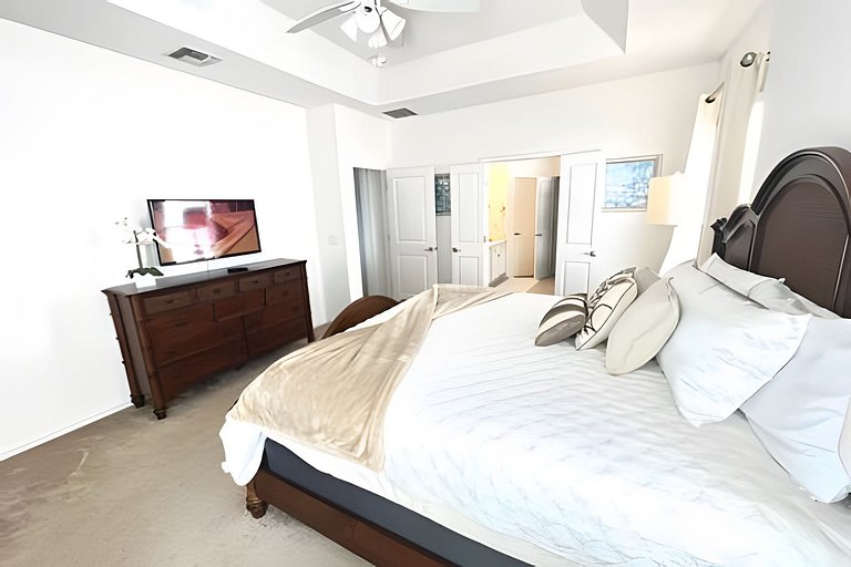 Spacious and Comfortable House 15 minutes - Disney