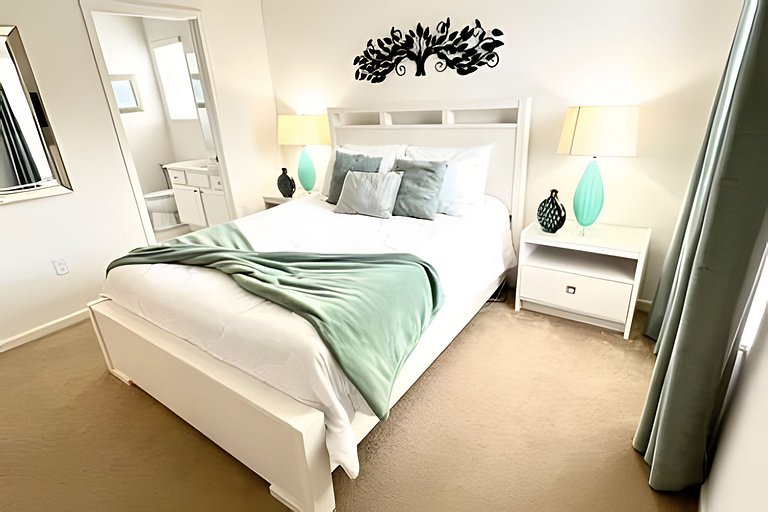 Spacious and Comfortable House 15 minutes - Disney