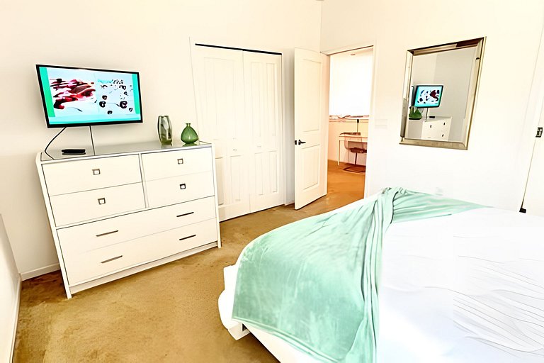 Spacious and Comfortable House 15 minutes - Disney