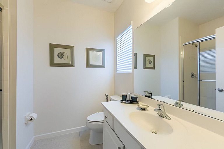 Spacious and Comfortable House 15 minutes - Disney