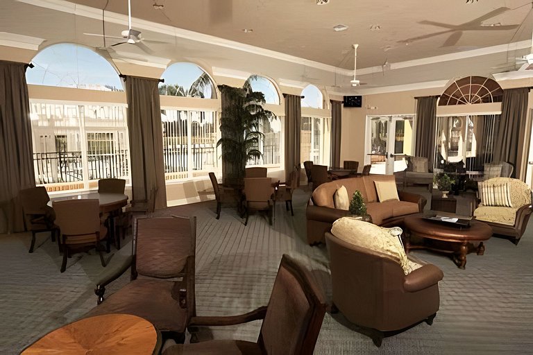 Spacious and Comfortable House 15 minutes - Disney