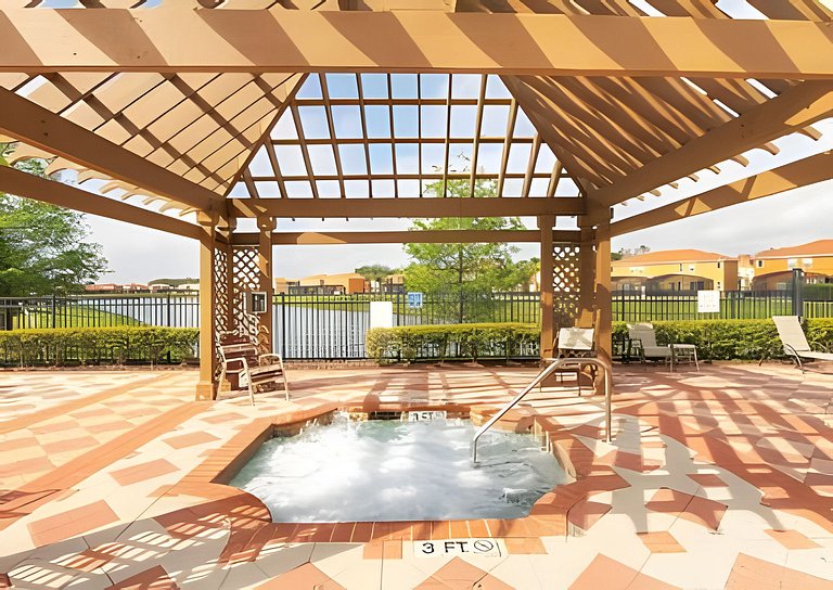 Spacious and Comfortable House 15 minutes - Disney