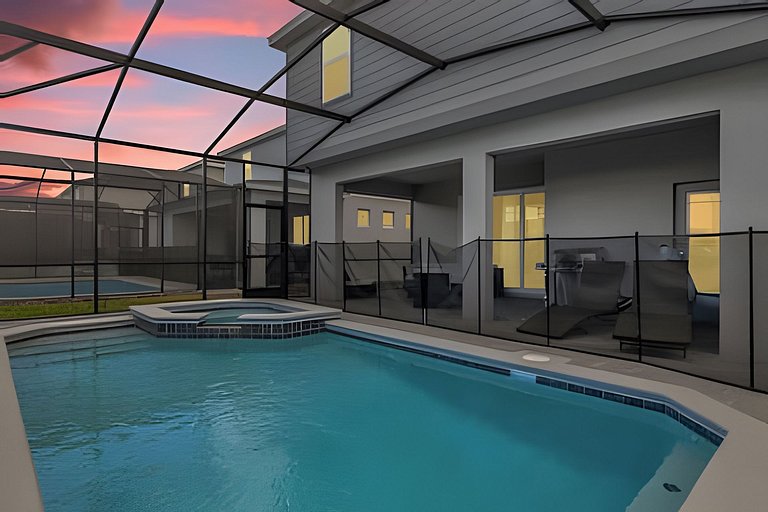 Incredible 7BD House Windsor Cay – Family Friendly